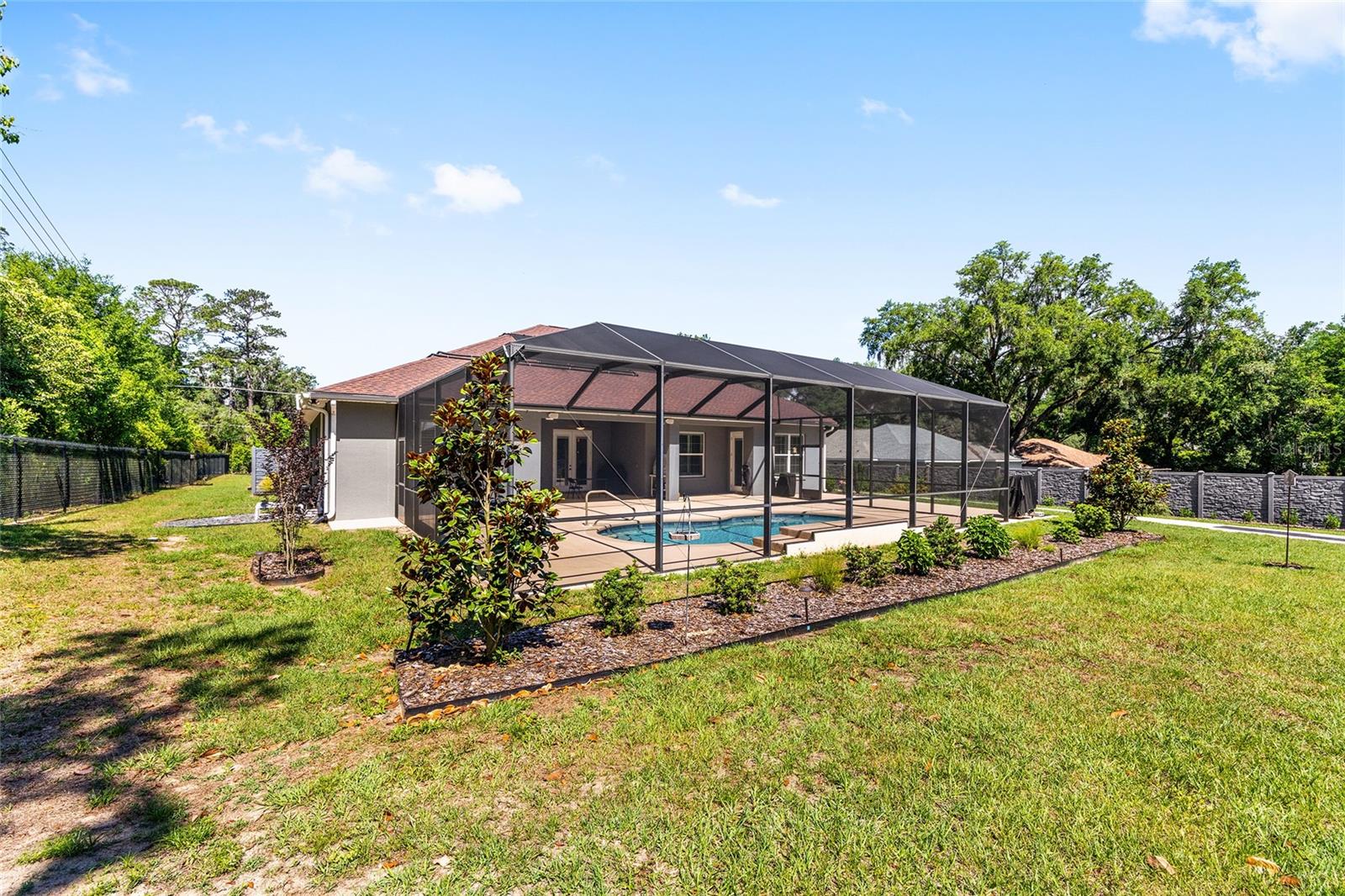 WEITLUND ACRES - Residential