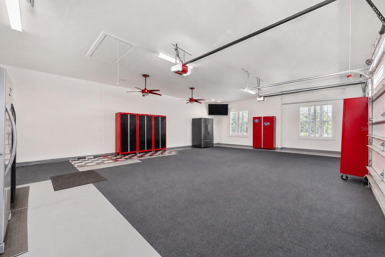 WEITLUND ACRES - Residential