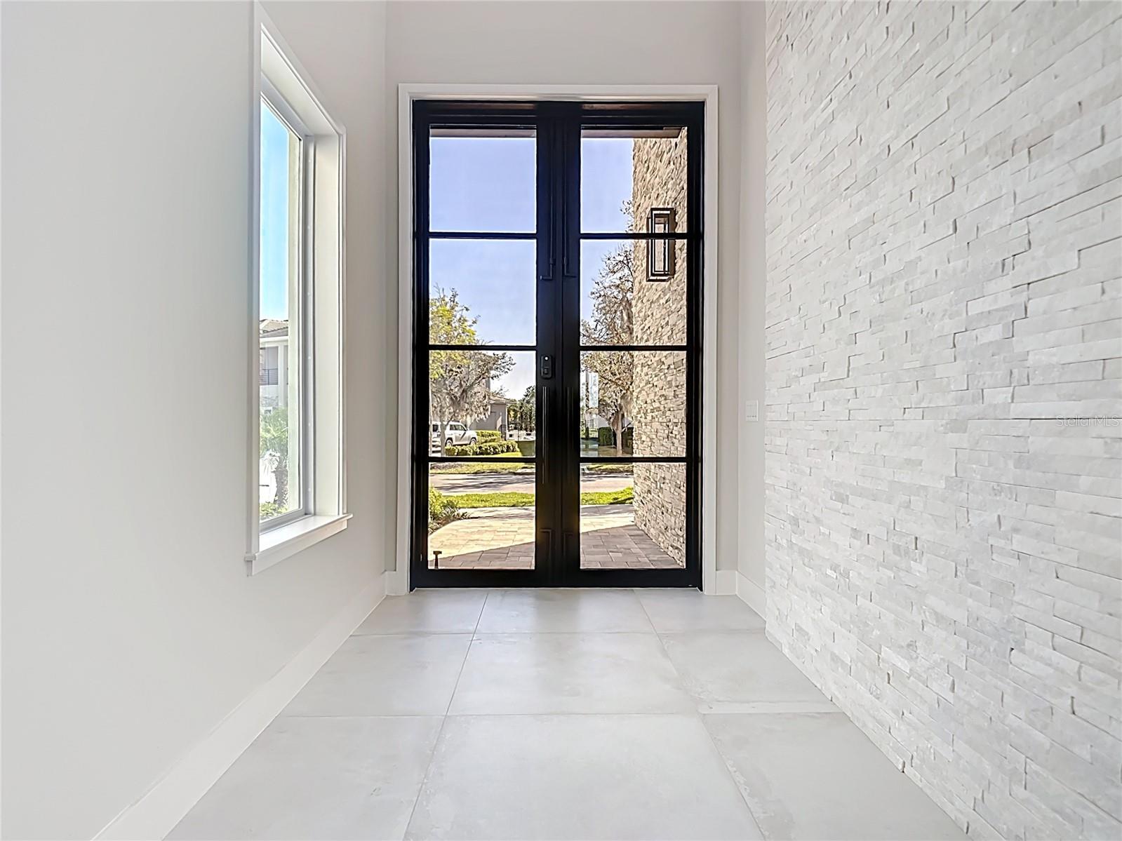REUNION WEST - Residential