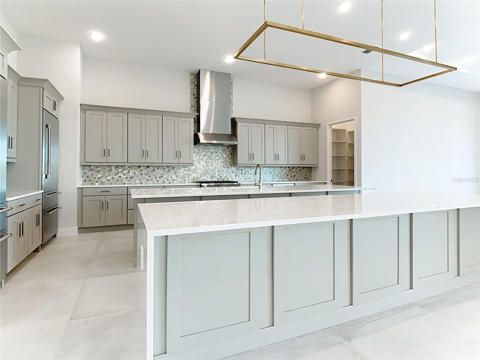 REUNION WEST - Residential