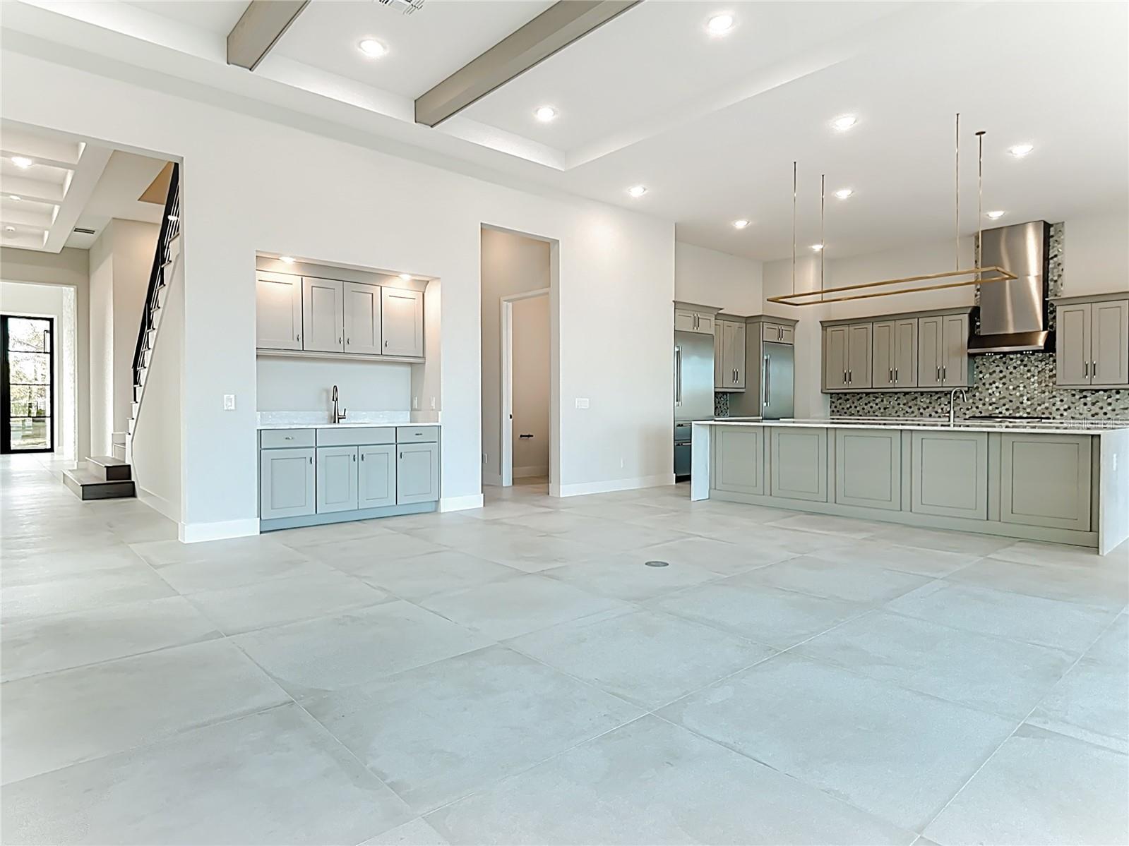 REUNION WEST - Residential