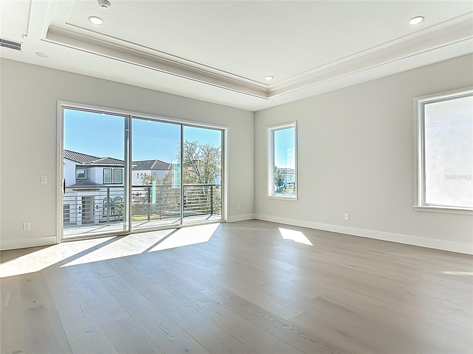 REUNION WEST - Residential