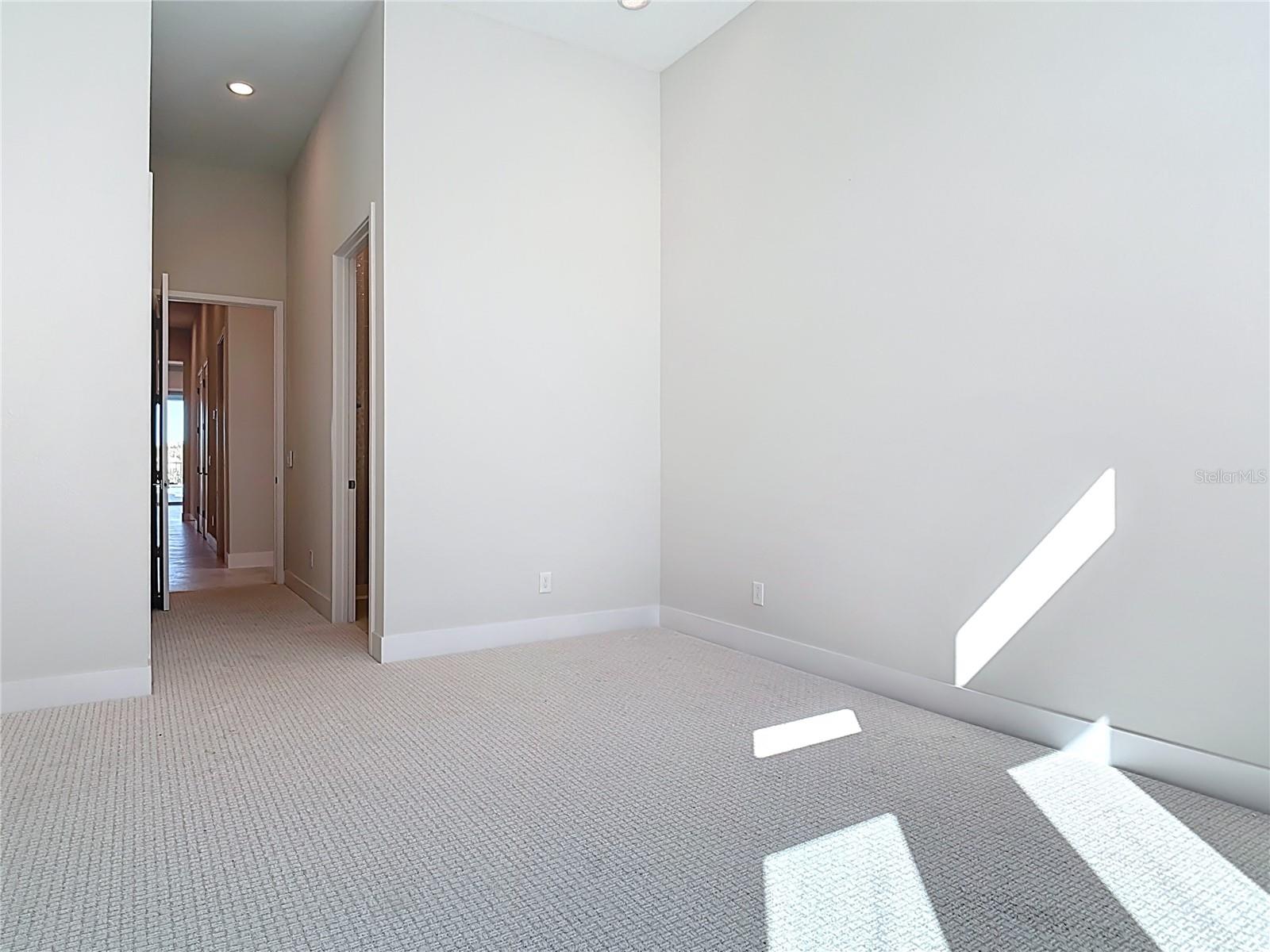 REUNION WEST - Residential