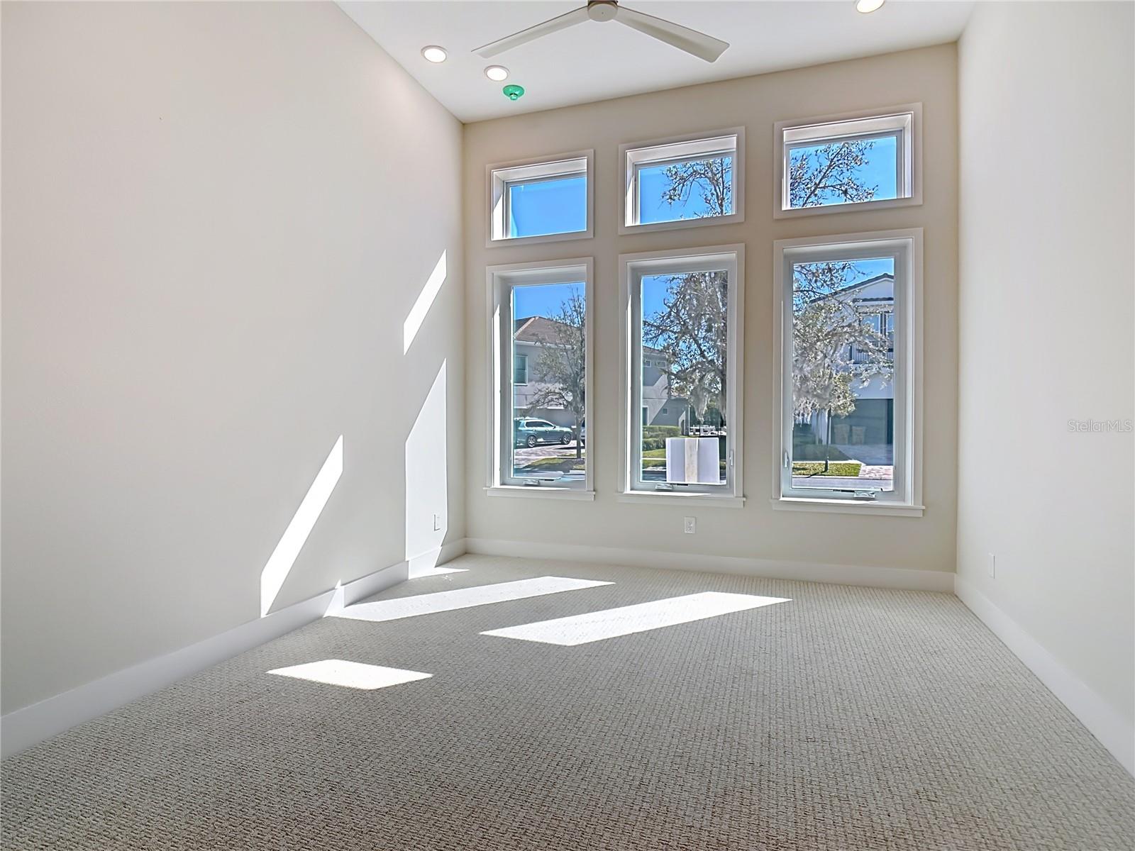 REUNION WEST - Residential