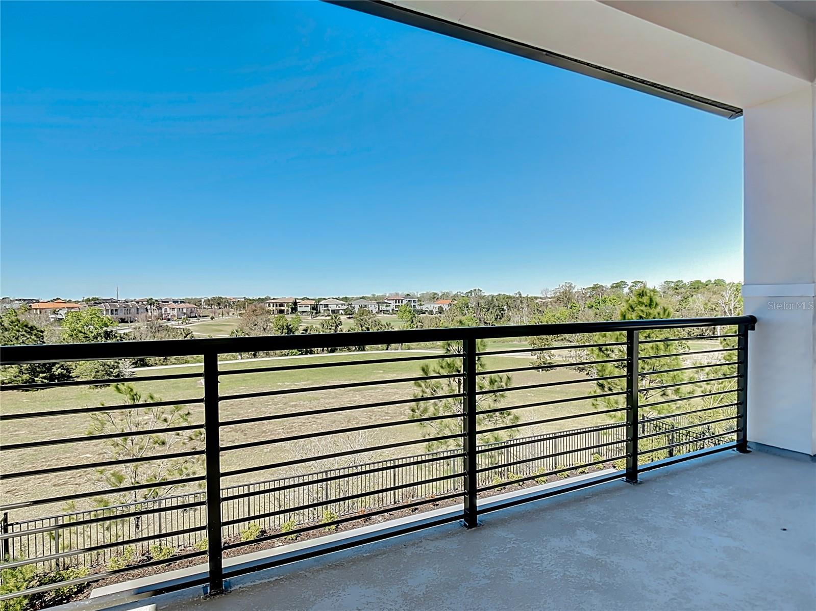REUNION WEST - Residential