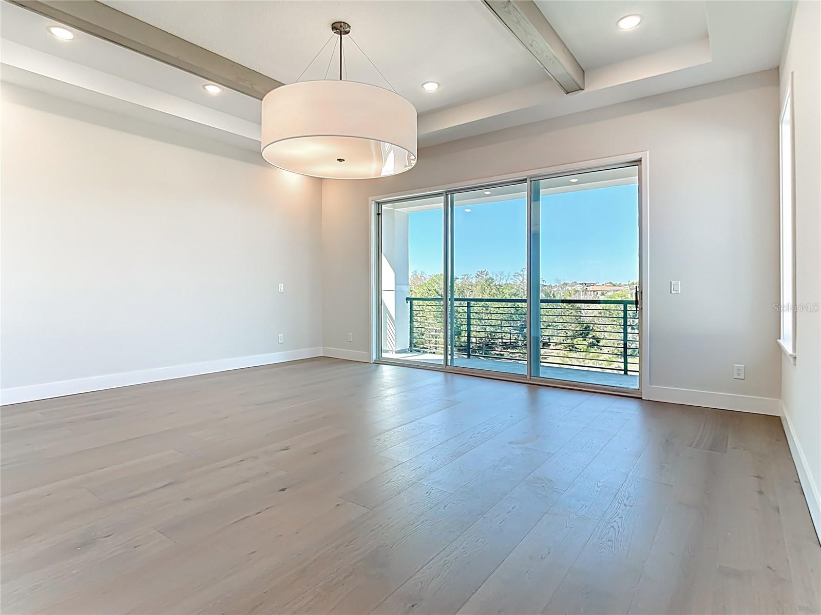 REUNION WEST - Residential