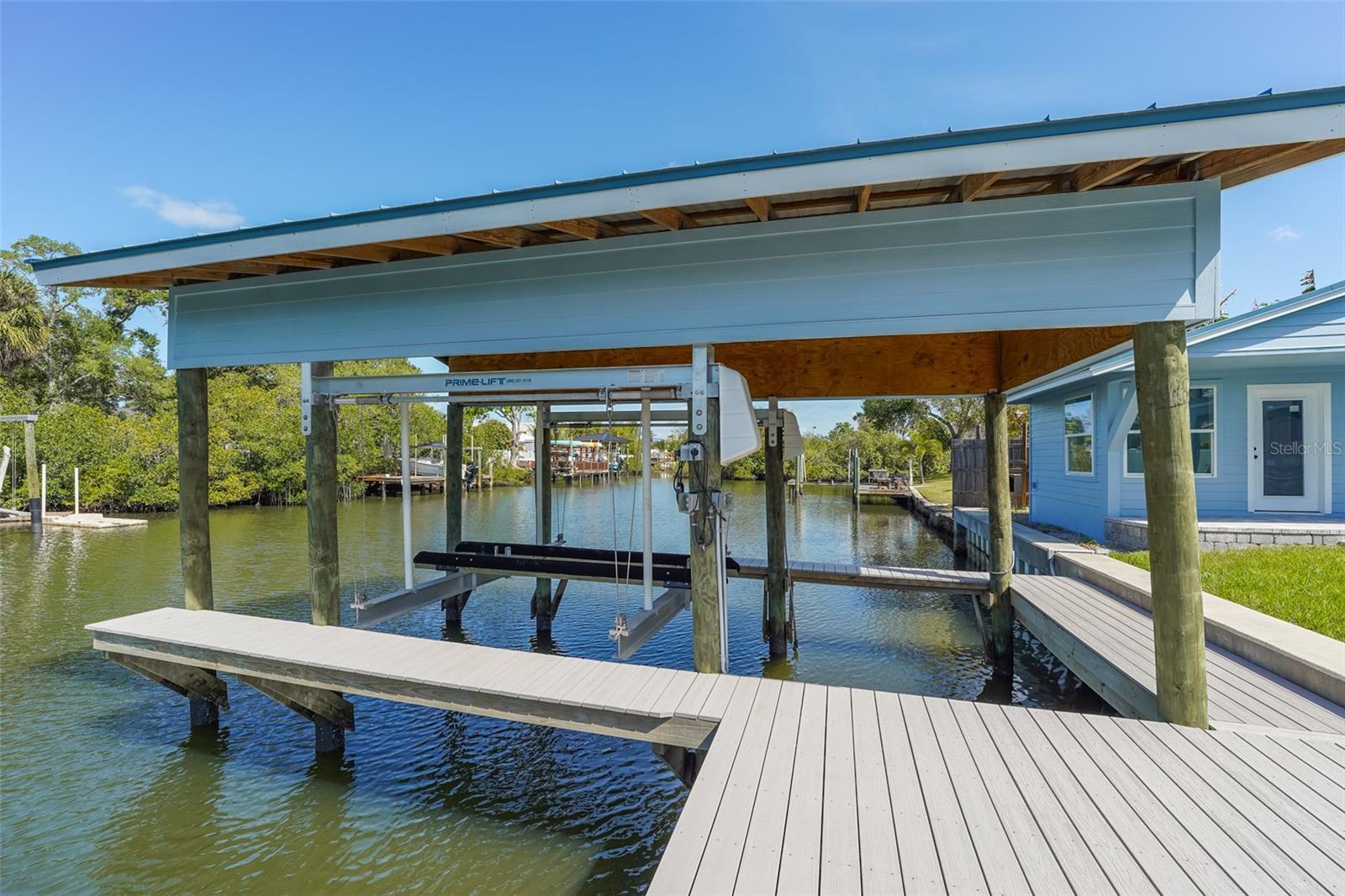 BAY CREST PARK UNIT 01 - Residential