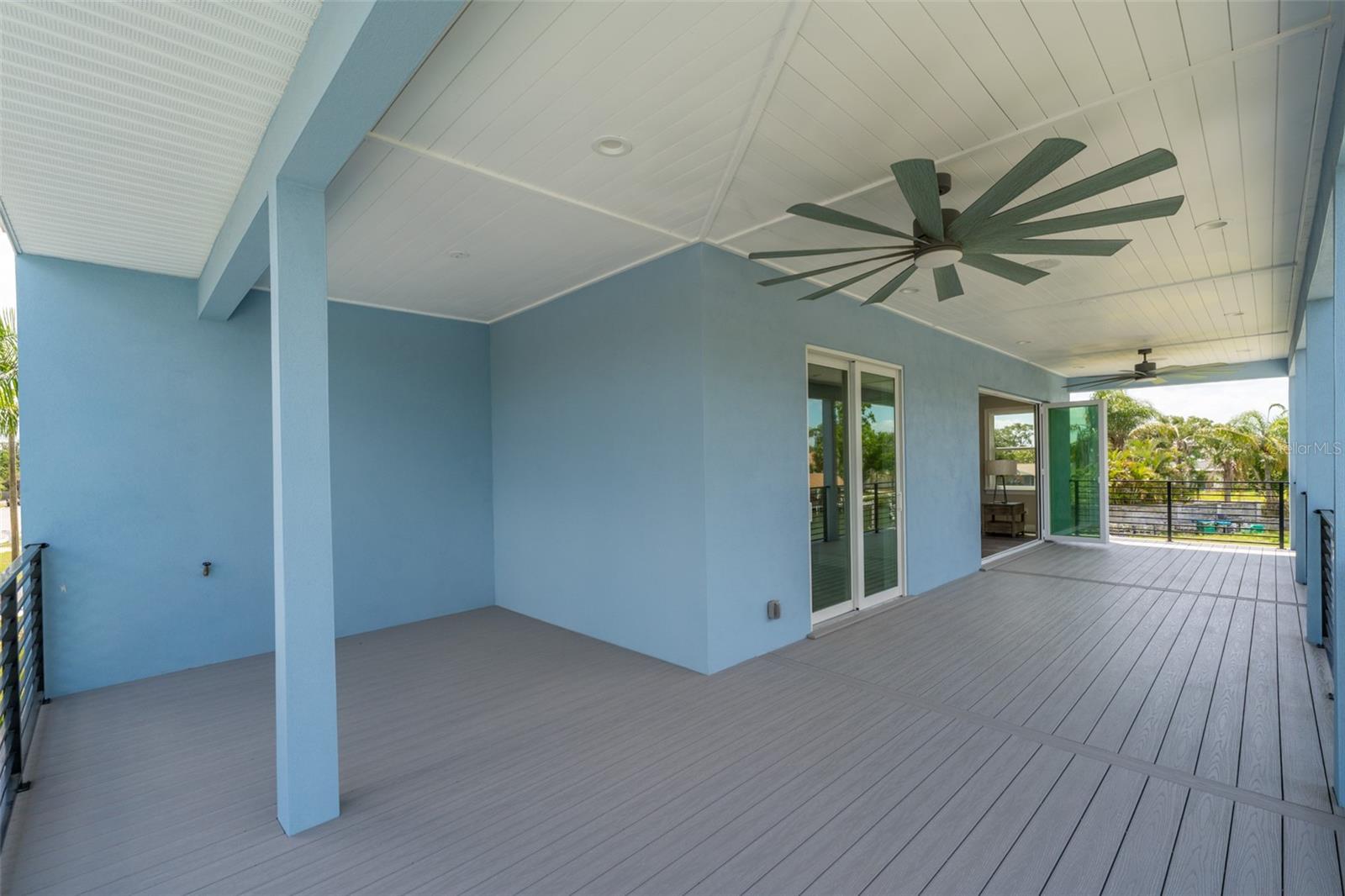 BAY CREST PARK UNIT 01 - Residential