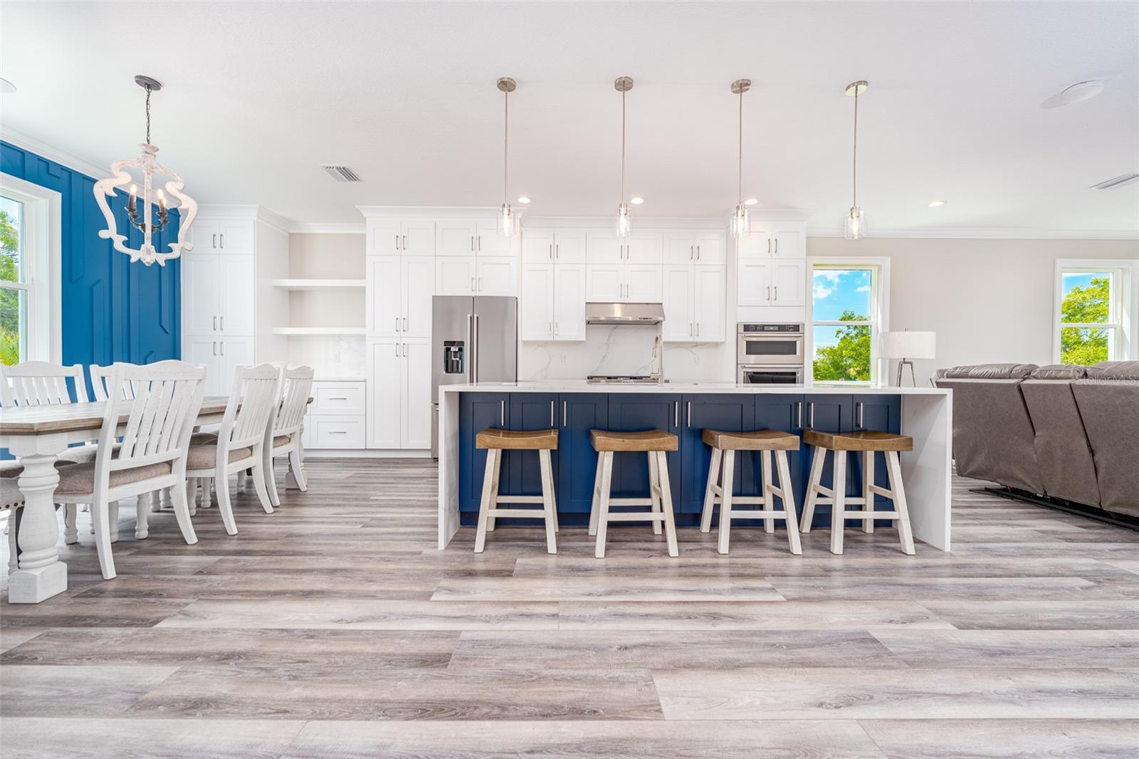 BAY CREST PARK UNIT 01 - Residential