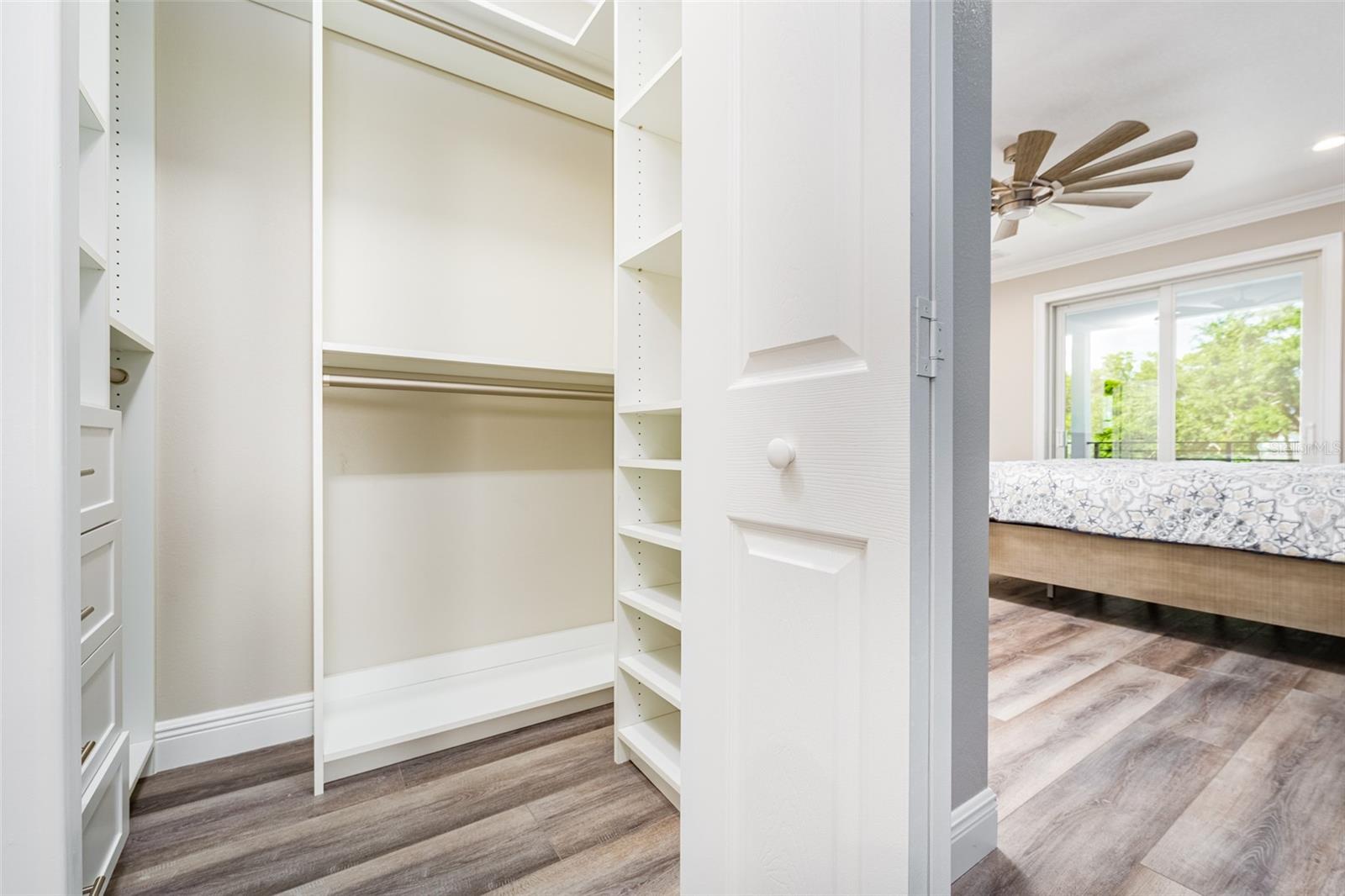 BAY CREST PARK UNIT 01 - Residential