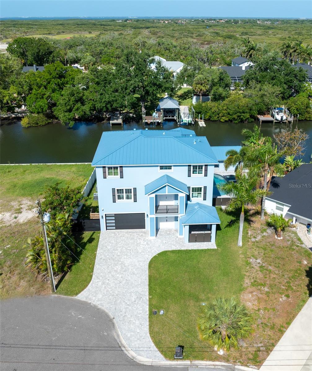 BAY CREST PARK UNIT 01 - Residential