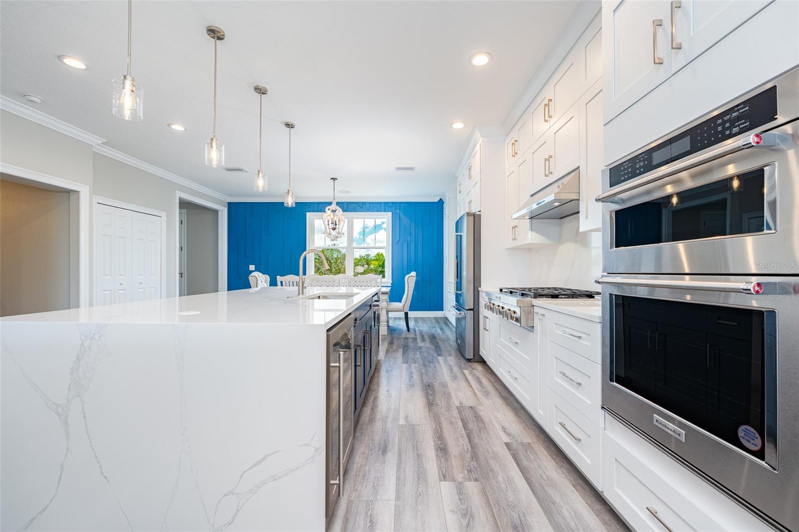 BAY CREST PARK UNIT 01 - Residential