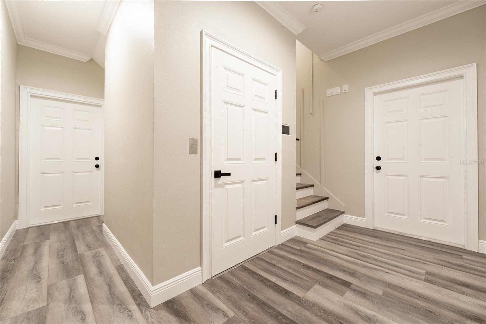 BAY CREST PARK UNIT 01 - Residential