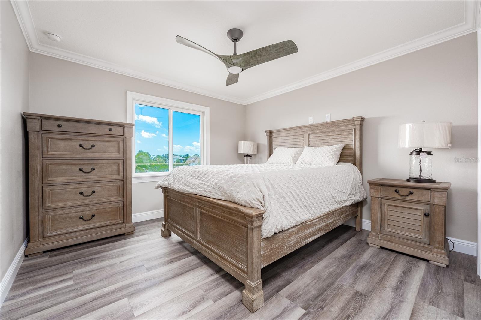 BAY CREST PARK UNIT 01 - Residential