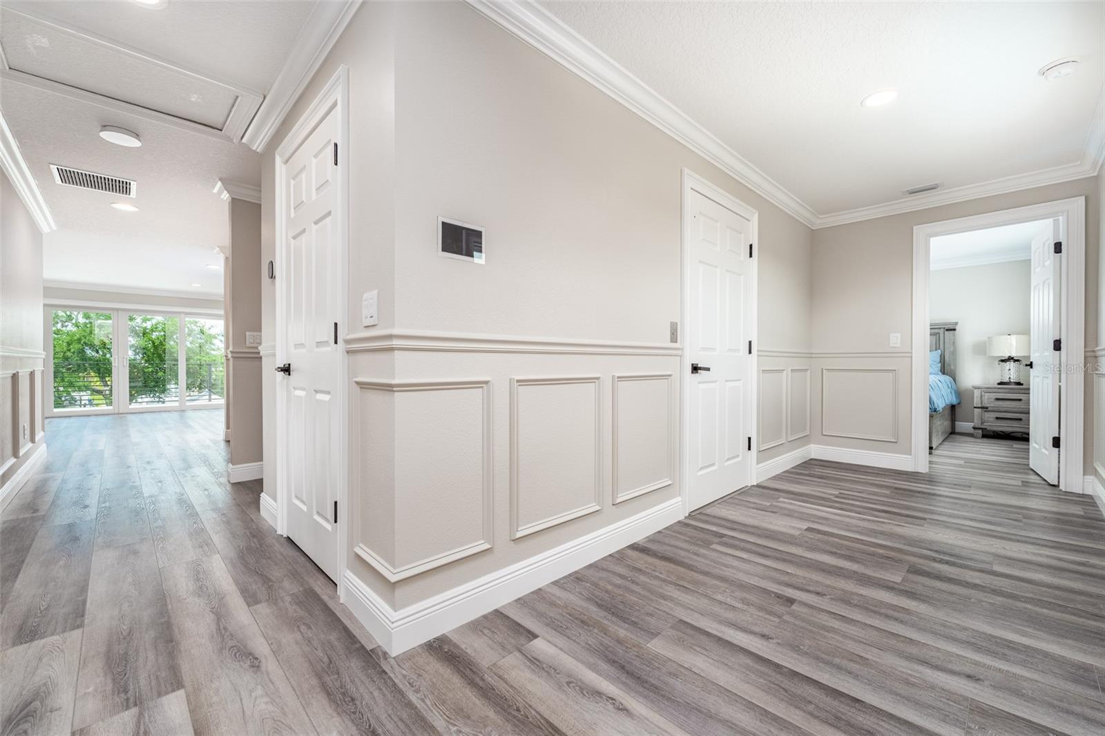 BAY CREST PARK UNIT 01 - Residential