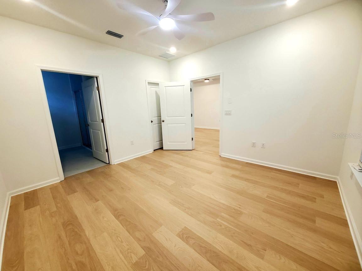 HAMMOCK AT PALM HARBOR - Residential Lease