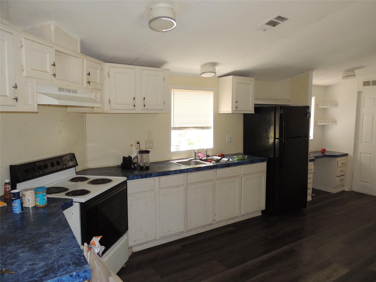 OAKVILLA SUB - Residential