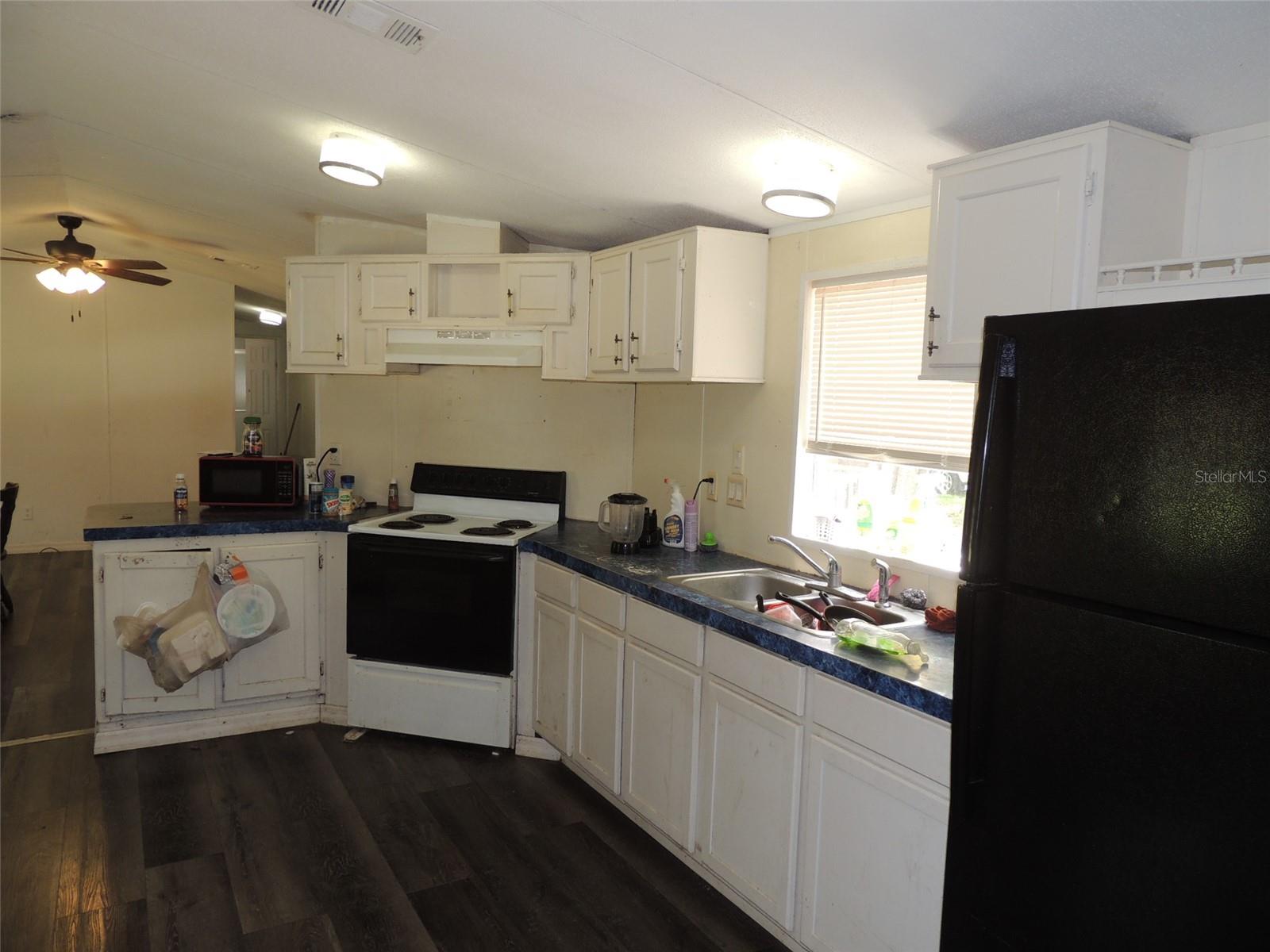 OAKVILLA SUB - Residential