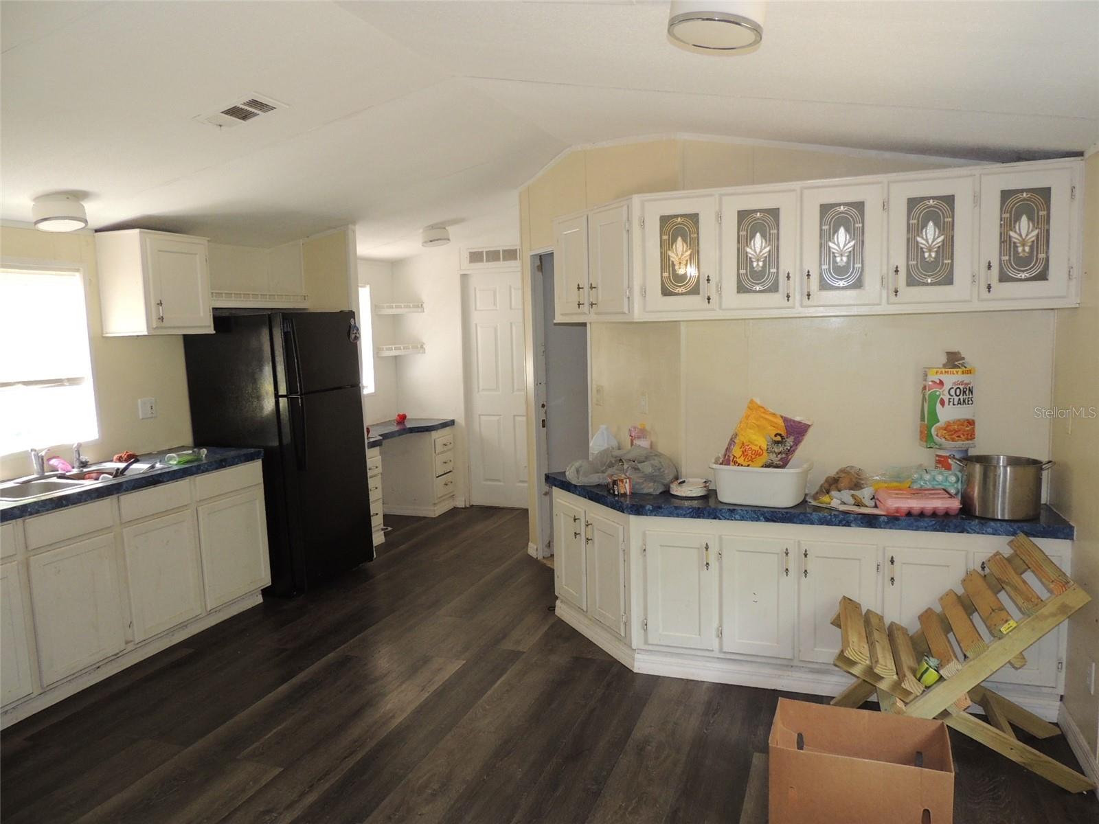 OAKVILLA SUB - Residential