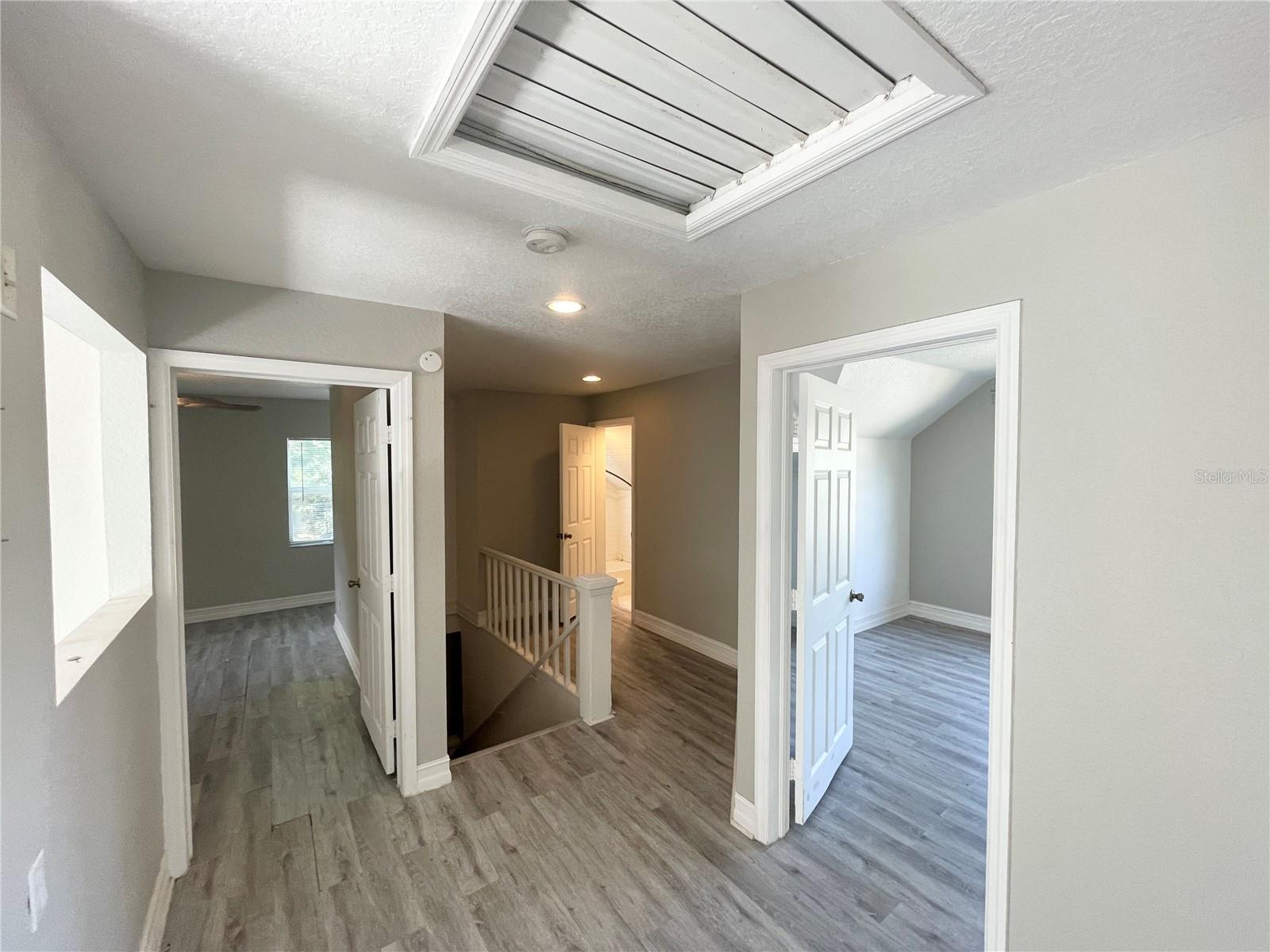 MANATEE GARDENS 02 EDITION - Residential Lease