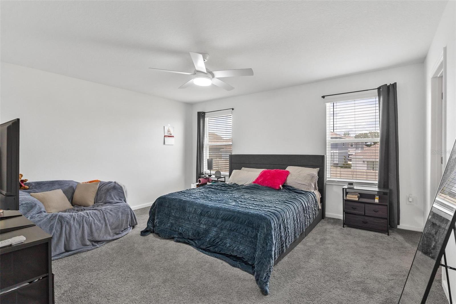 WINDSONG AT LEESBURG - Residential