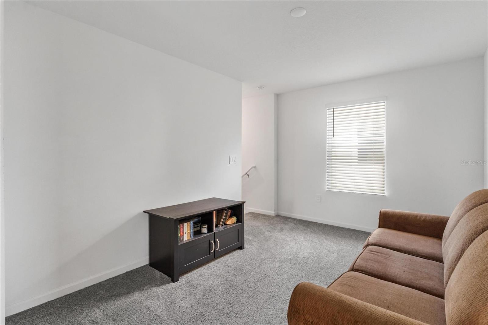 WINDSONG AT LEESBURG - Residential
