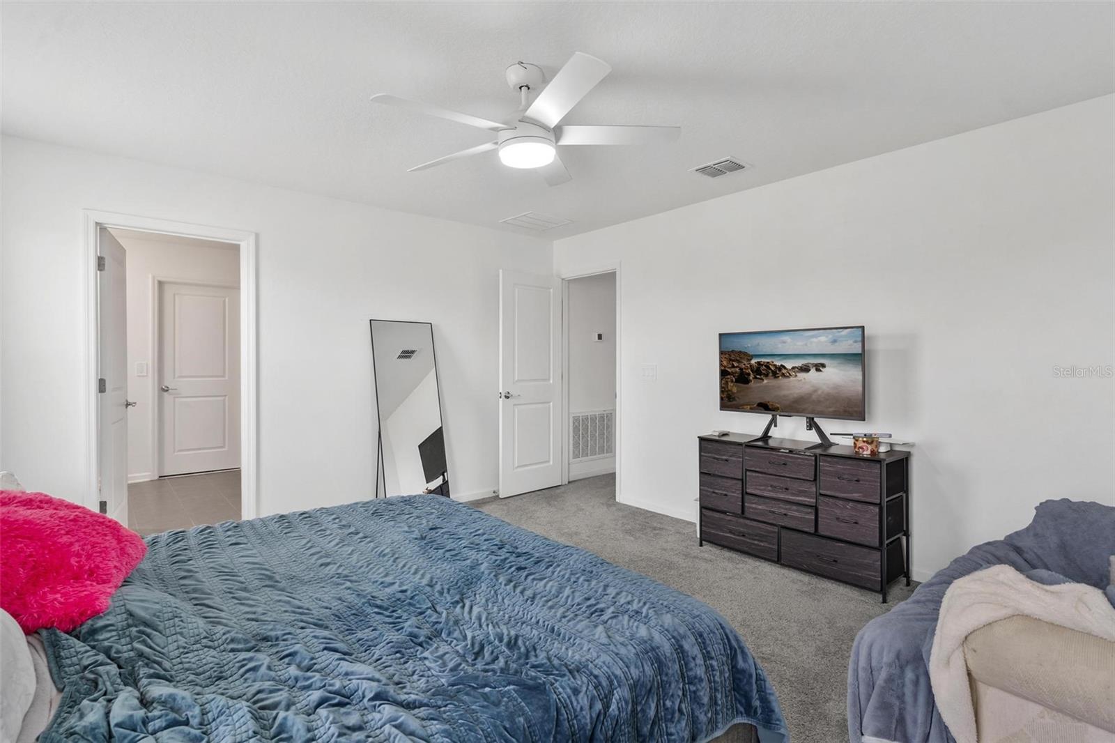 WINDSONG AT LEESBURG - Residential
