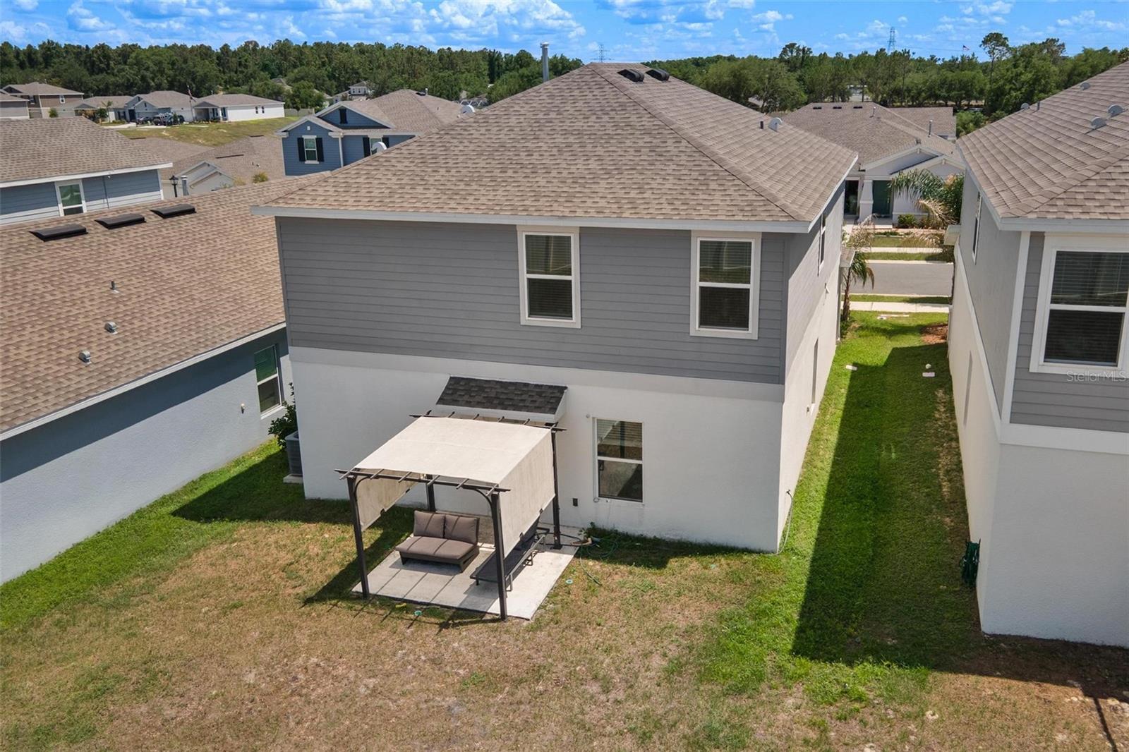 WINDSONG AT LEESBURG - Residential