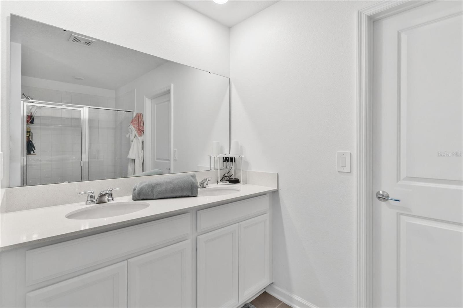 WINDSONG AT LEESBURG - Residential