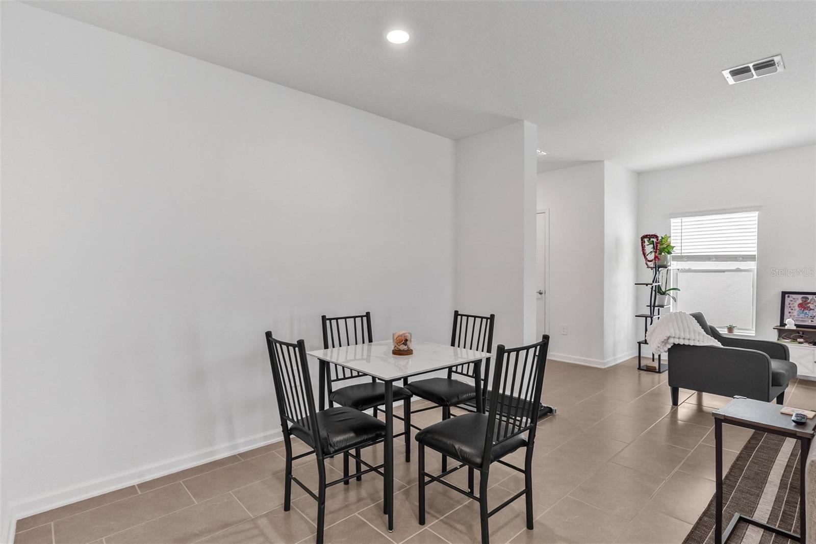 WINDSONG AT LEESBURG - Residential