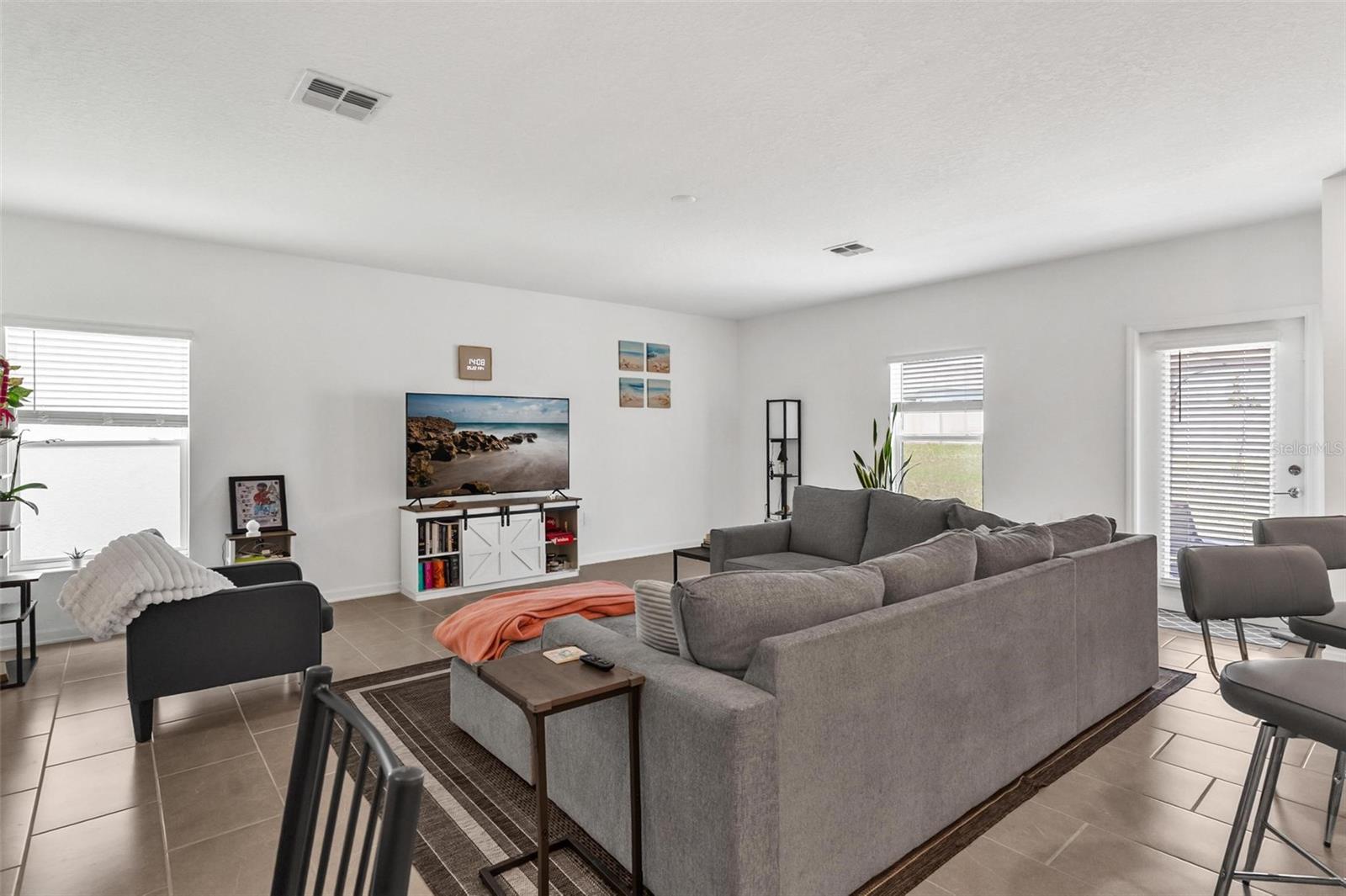 WINDSONG AT LEESBURG - Residential