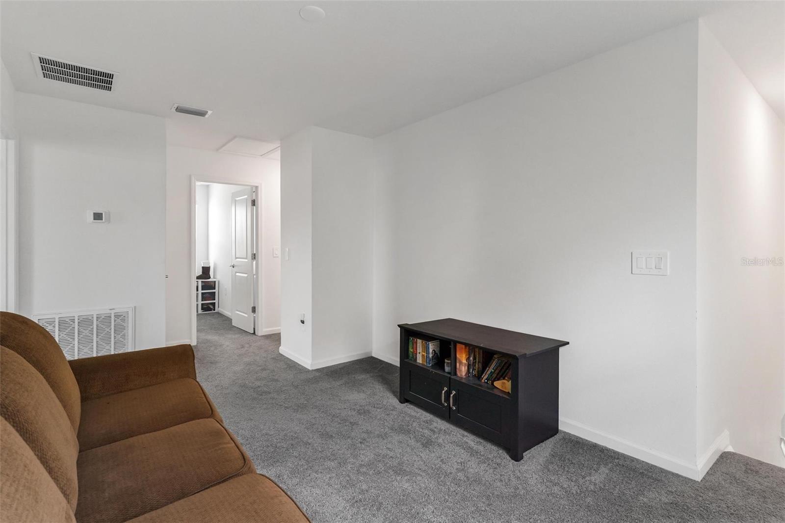 WINDSONG AT LEESBURG - Residential