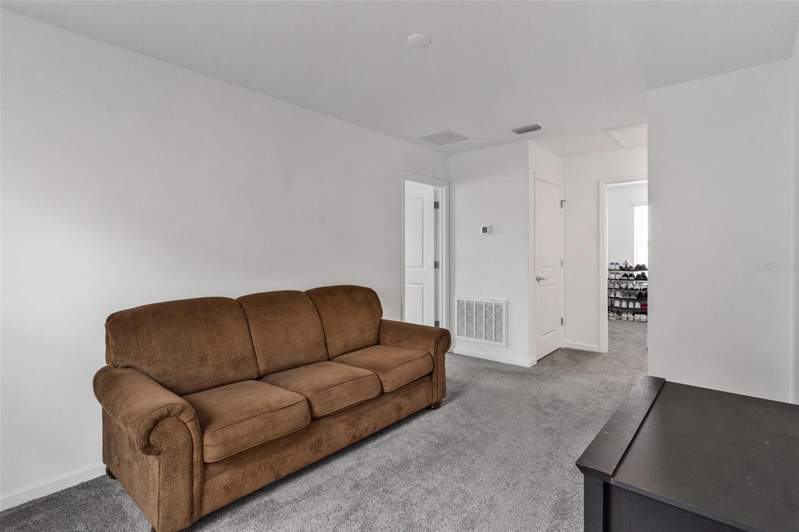 WINDSONG AT LEESBURG - Residential