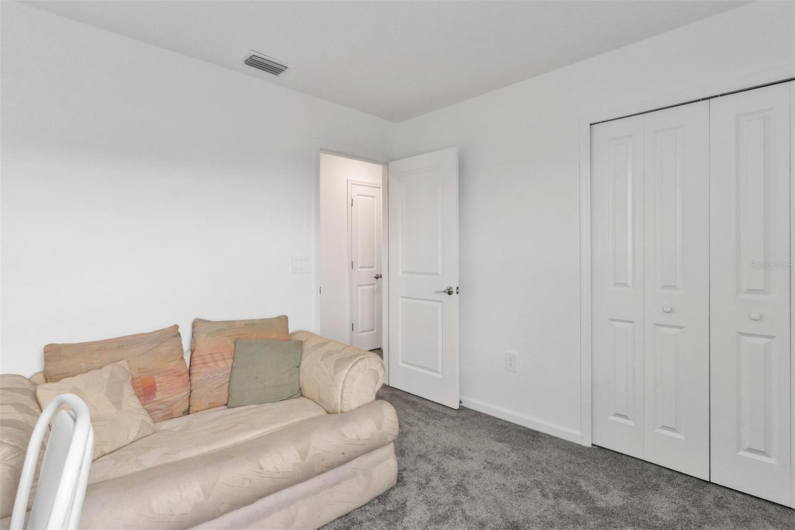 WINDSONG AT LEESBURG - Residential