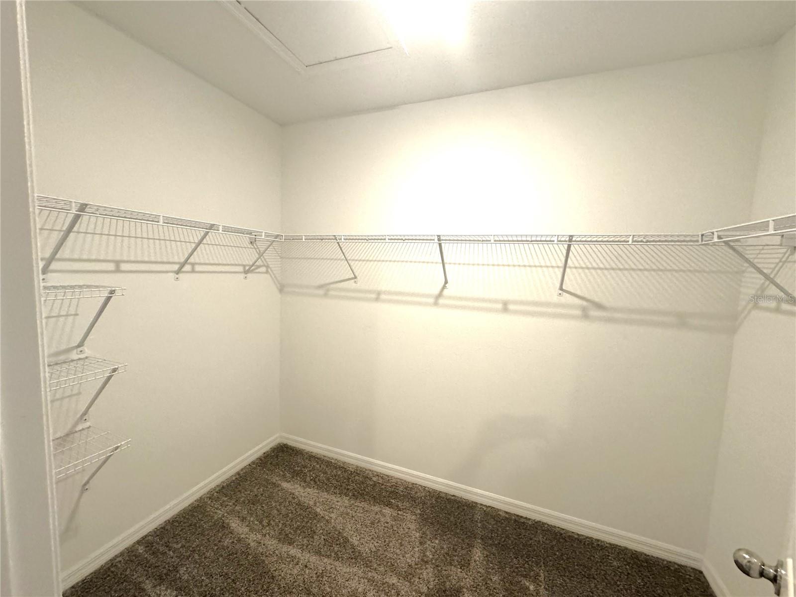 LEOMA'S LANDING - Residential Lease