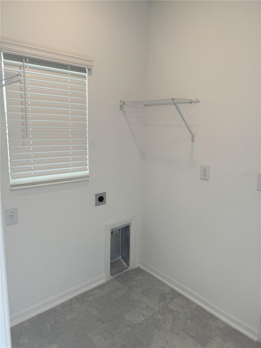 LEOMA'S LANDING - Residential Lease