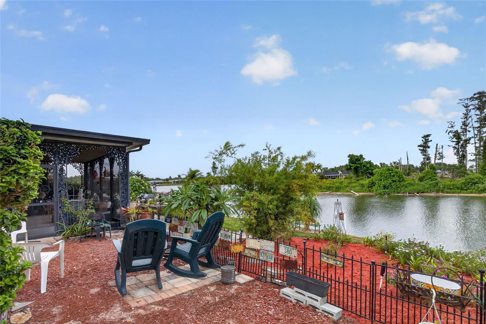 DEL WEBBS SUN CITY FLORIDA UN - Residential