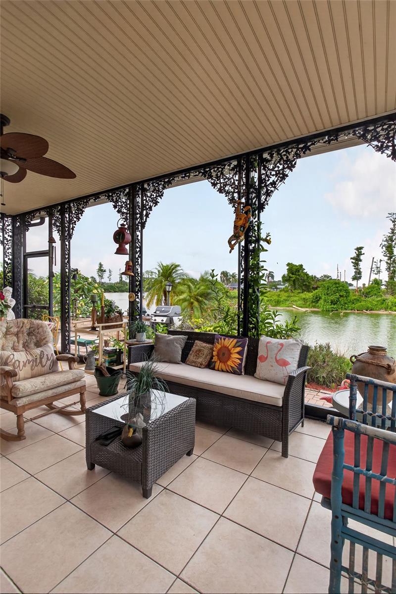 DEL WEBBS SUN CITY FLORIDA UN - Residential