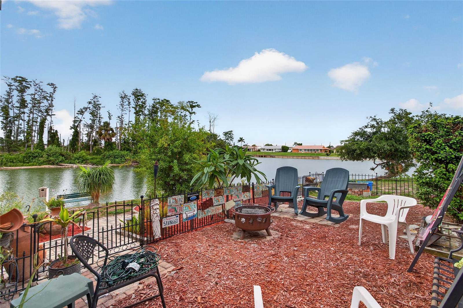 DEL WEBBS SUN CITY FLORIDA UN - Residential