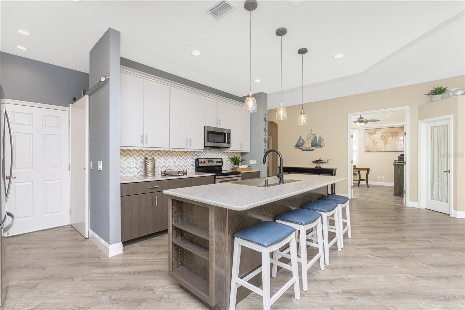 COURTSIDE LANDINGS LAND CONDO - Residential