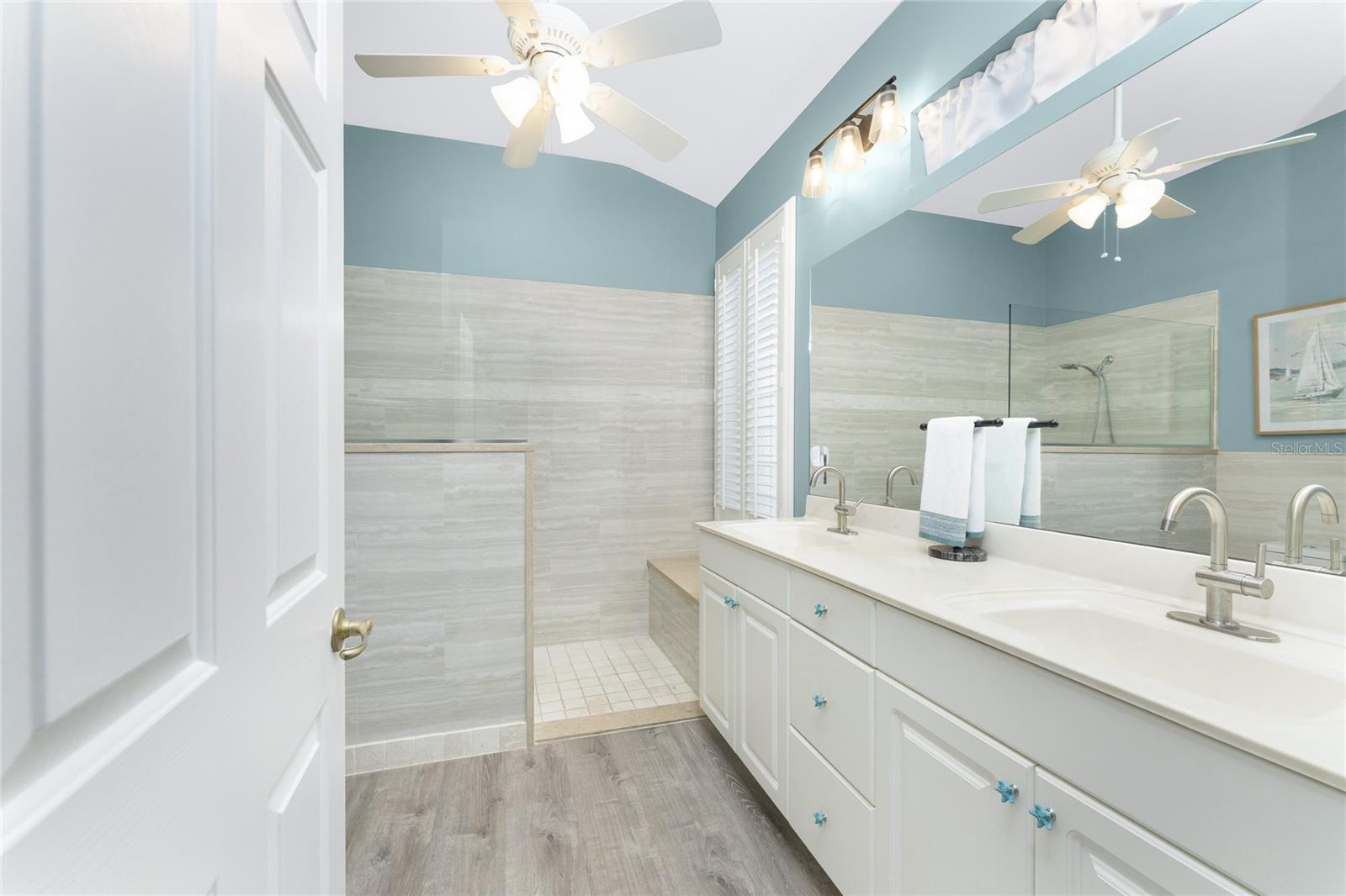 COURTSIDE LANDINGS LAND CONDO - Residential