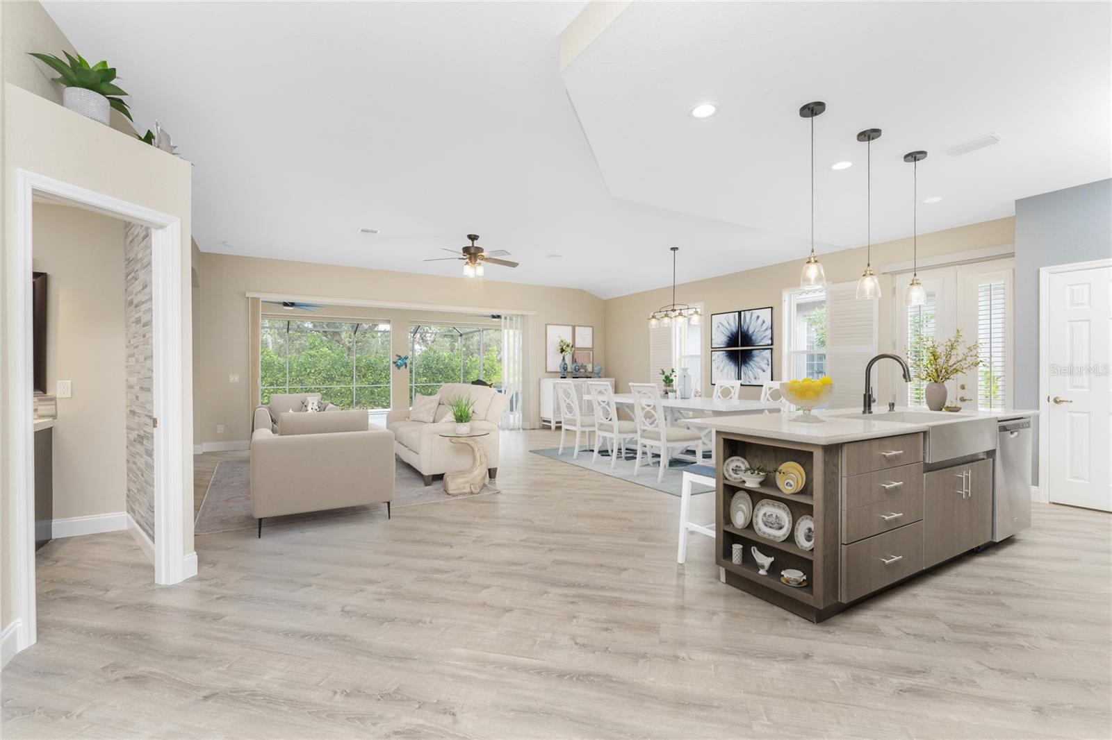 COURTSIDE LANDINGS LAND CONDO - Residential