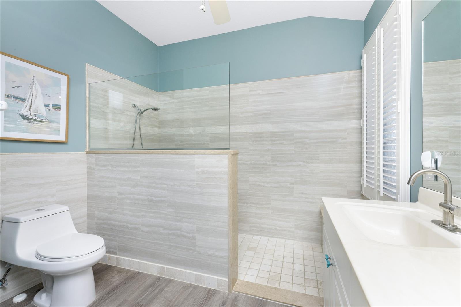 COURTSIDE LANDINGS LAND CONDO - Residential