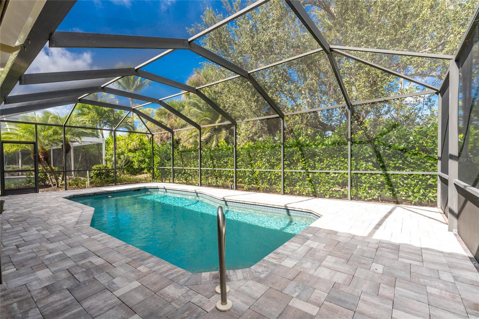 COURTSIDE LANDINGS LAND CONDO - Residential