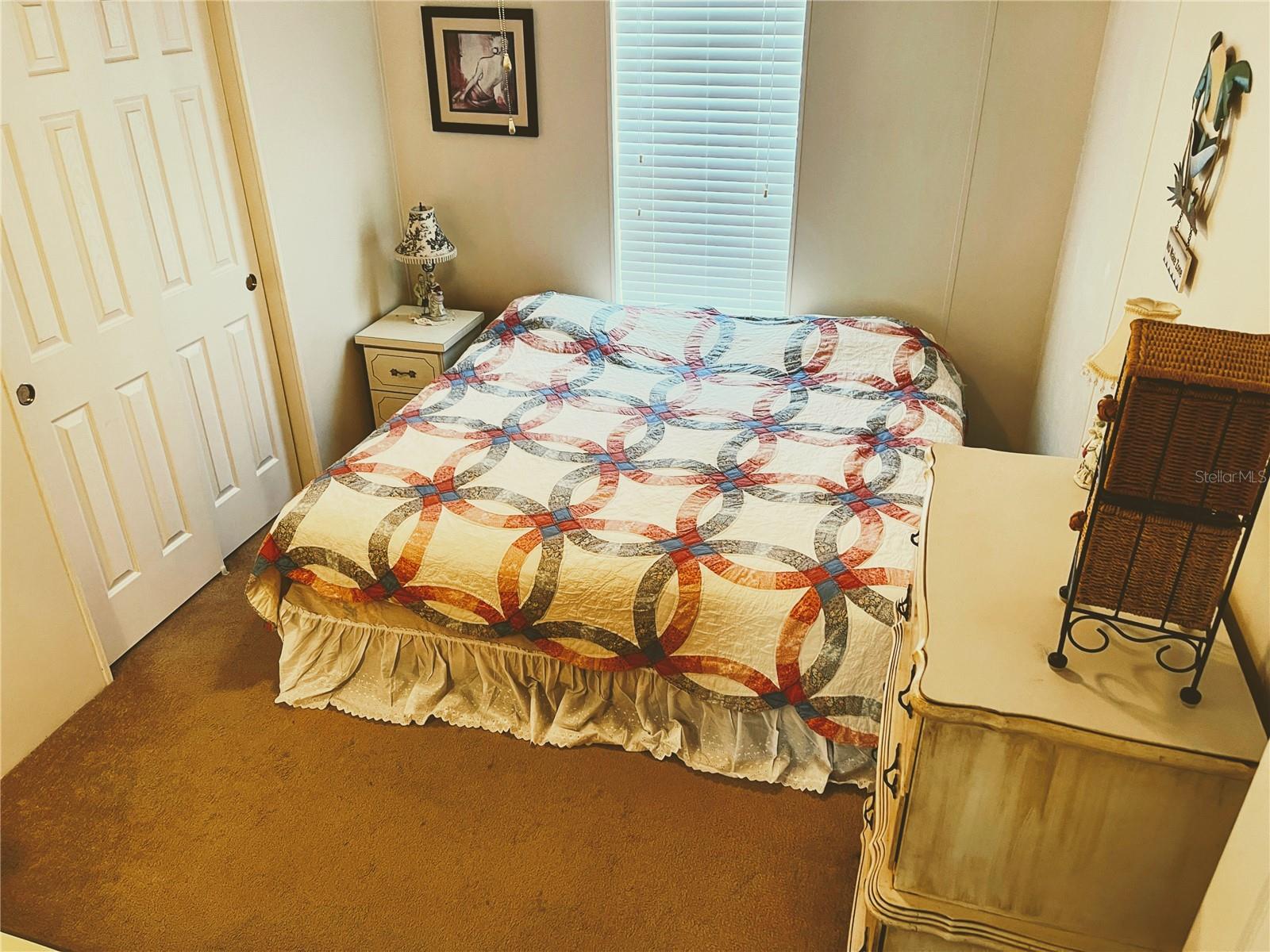 COUNTRY CLUB ESTATES - Residential