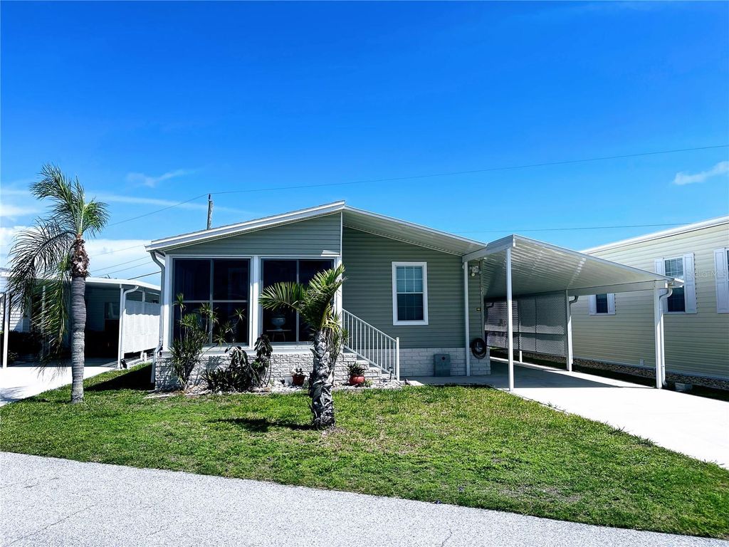 Photo of 623 Leisure, Venice, FL 34285 (MLS # N6139301)