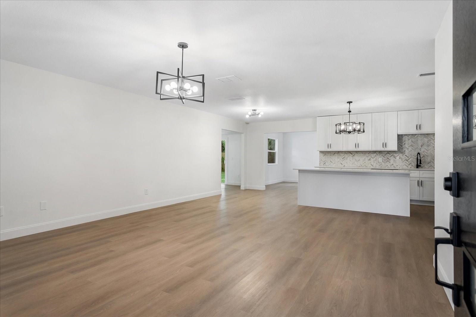 PORT MALABAR COUNTRY CLUB UNIT 07 - Residential