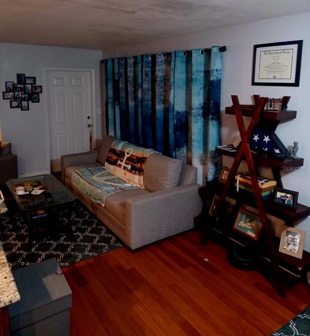 Search Properties for Sale 4 4481 LAGG AVENUE