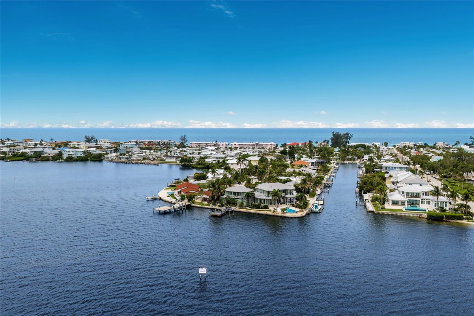 522 BAYVIEW DRIVE, BRADENTON BEACH, FL, 34217 4 522 BAYVIEW DRIVE