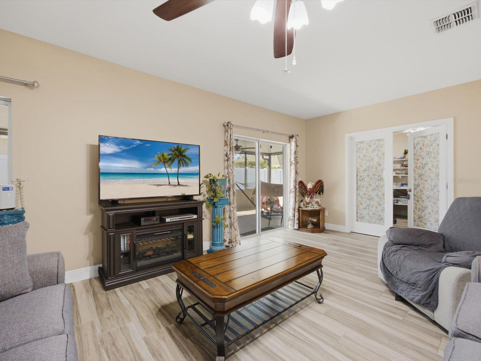 1707 HOOFPRINT COURT